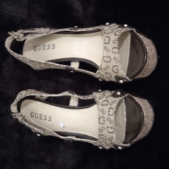 Women's platform stiletto sandals. Size 6. - Picture 2 of 9